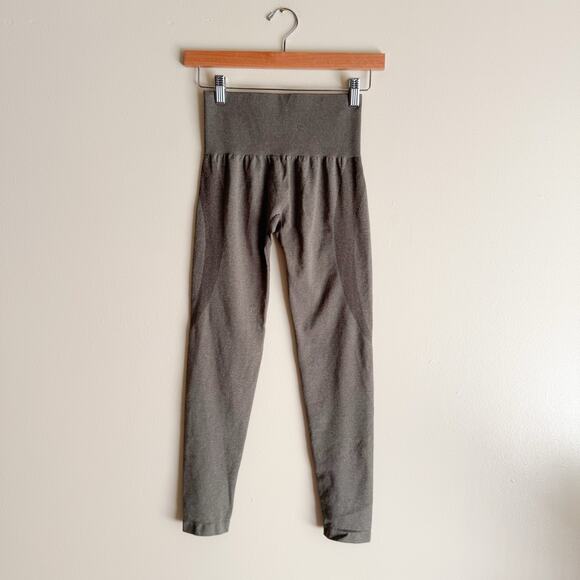 NVGTN Green Contour Seamless Leggings - Small - Picture 1 of 5